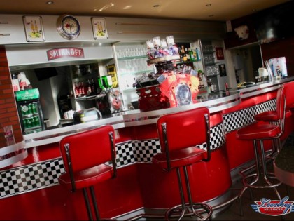 照片: Lucky American Diner &amp;amp; Sportsbar